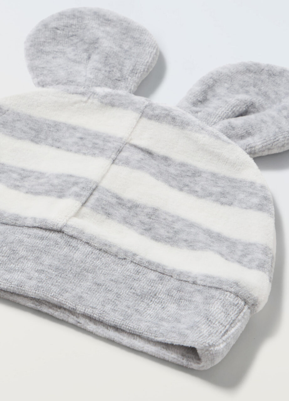 Alternative view of Kapa od velura za novorođenče