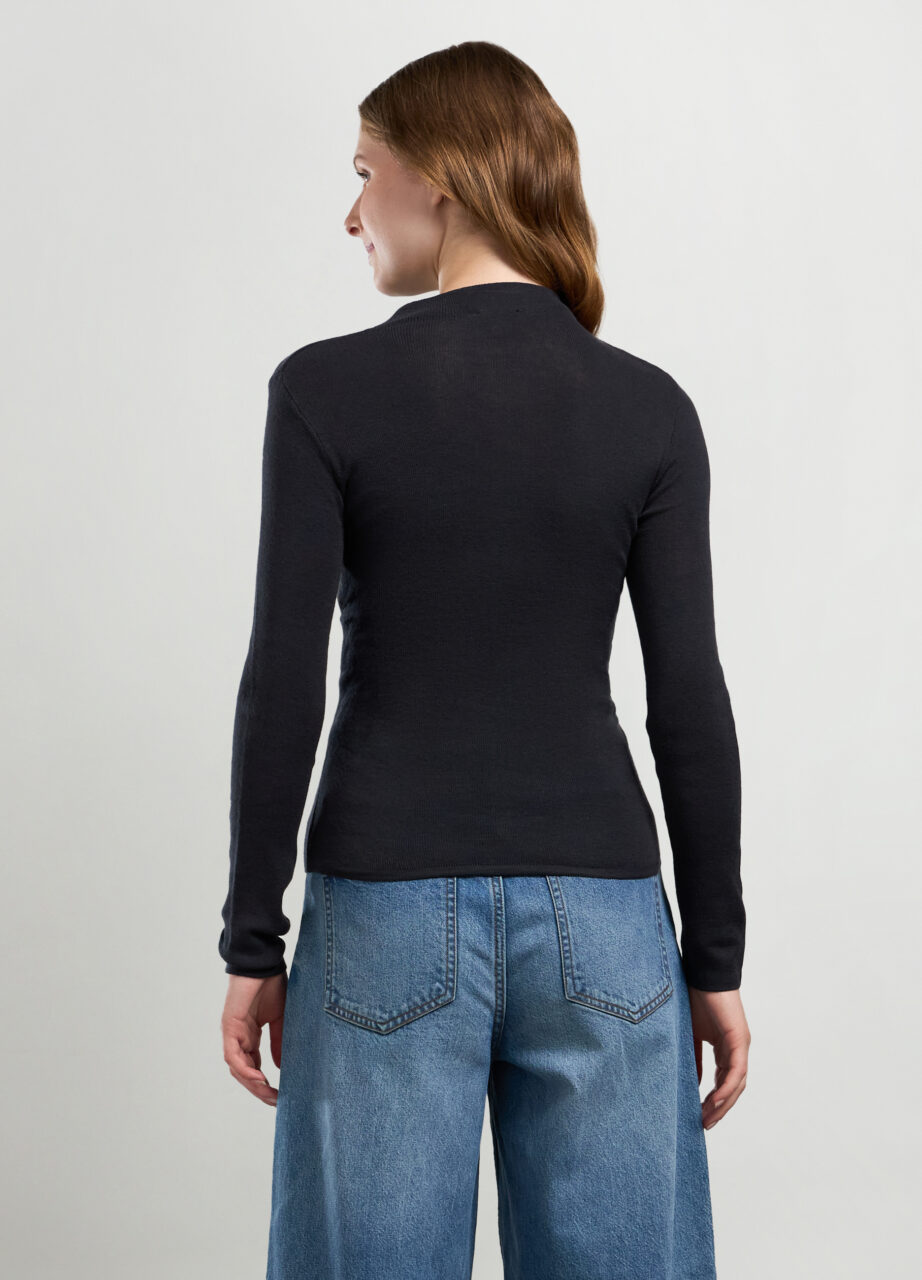 Alternative view of Ženska majica od rastezljivog pamuka s visokim ovratnikom