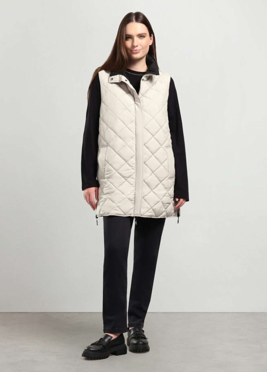 Alternative view of Prsluk s punjenjem i dvostrukom stranom za punije žene