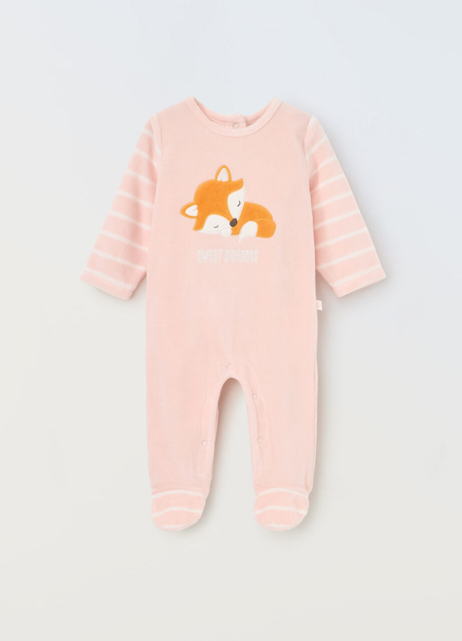 Odijelo od velura za novorođenče