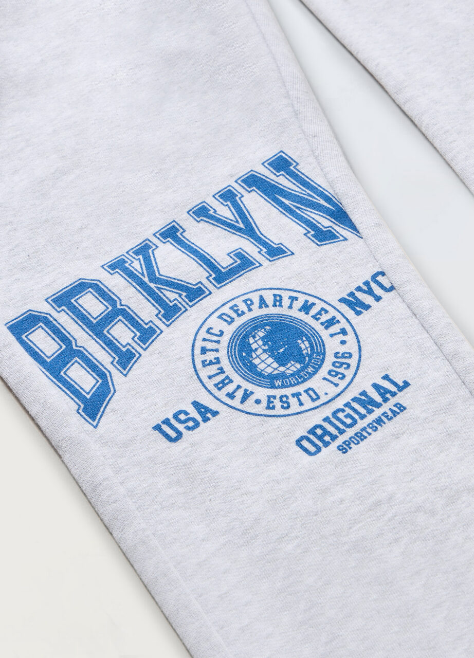 Alternative view of Trenerka jednobojna sa printom za dječake