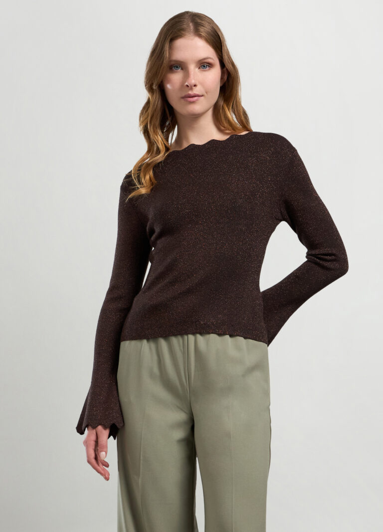 CHOCOLATE BROWN