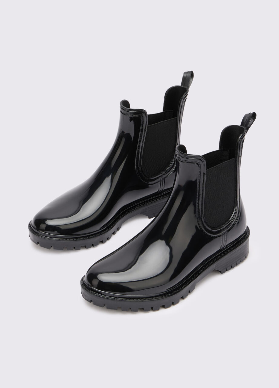 Chelsea čizme od lakirane kože za žene