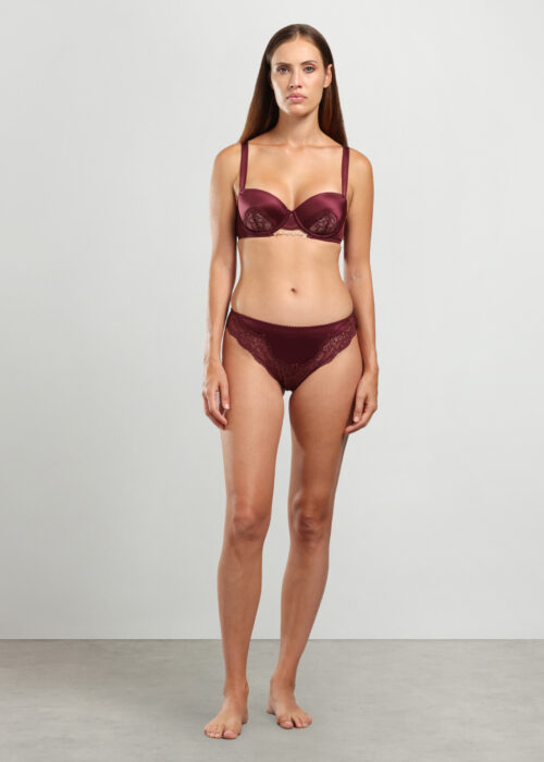 Brazilke gaćice s čipkastim dodacima za žene