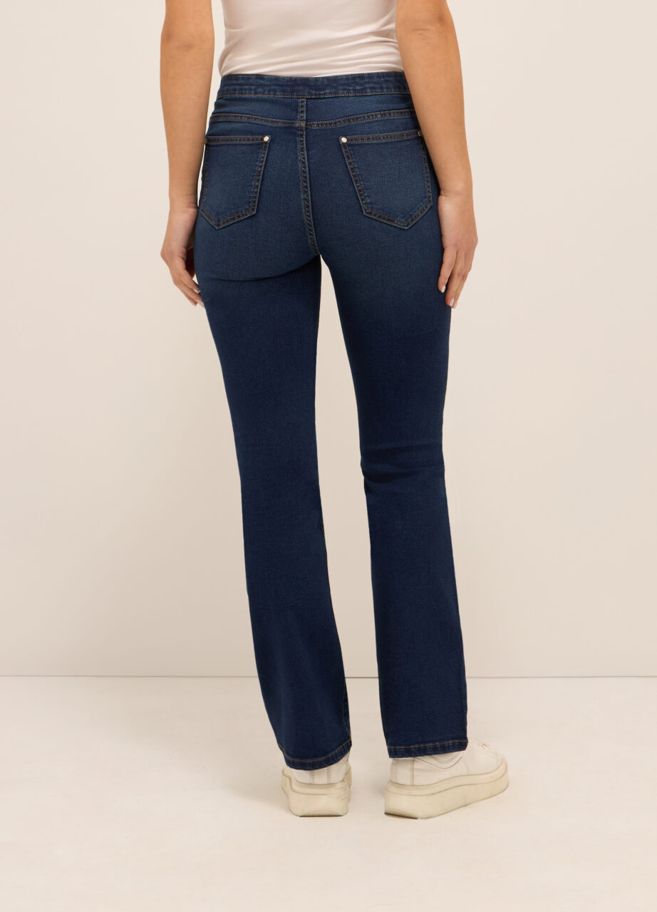 Alternative view of Jeans od rastezljivog denima za žene