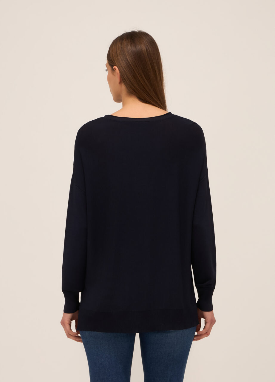 Alternative view of Džemper