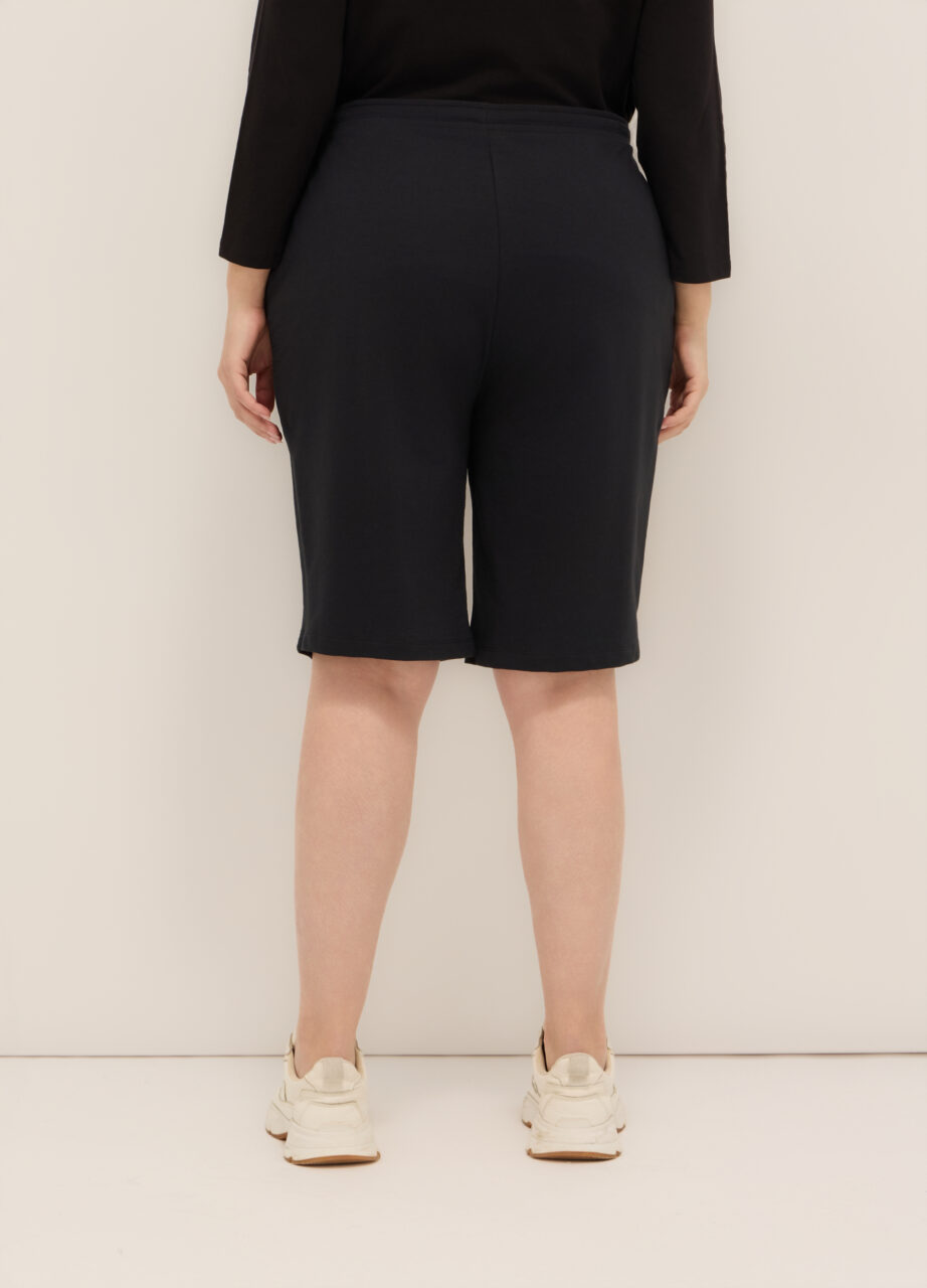 Alternative view of Bermude od rastezljivog pamuka za žene s punijom figurom