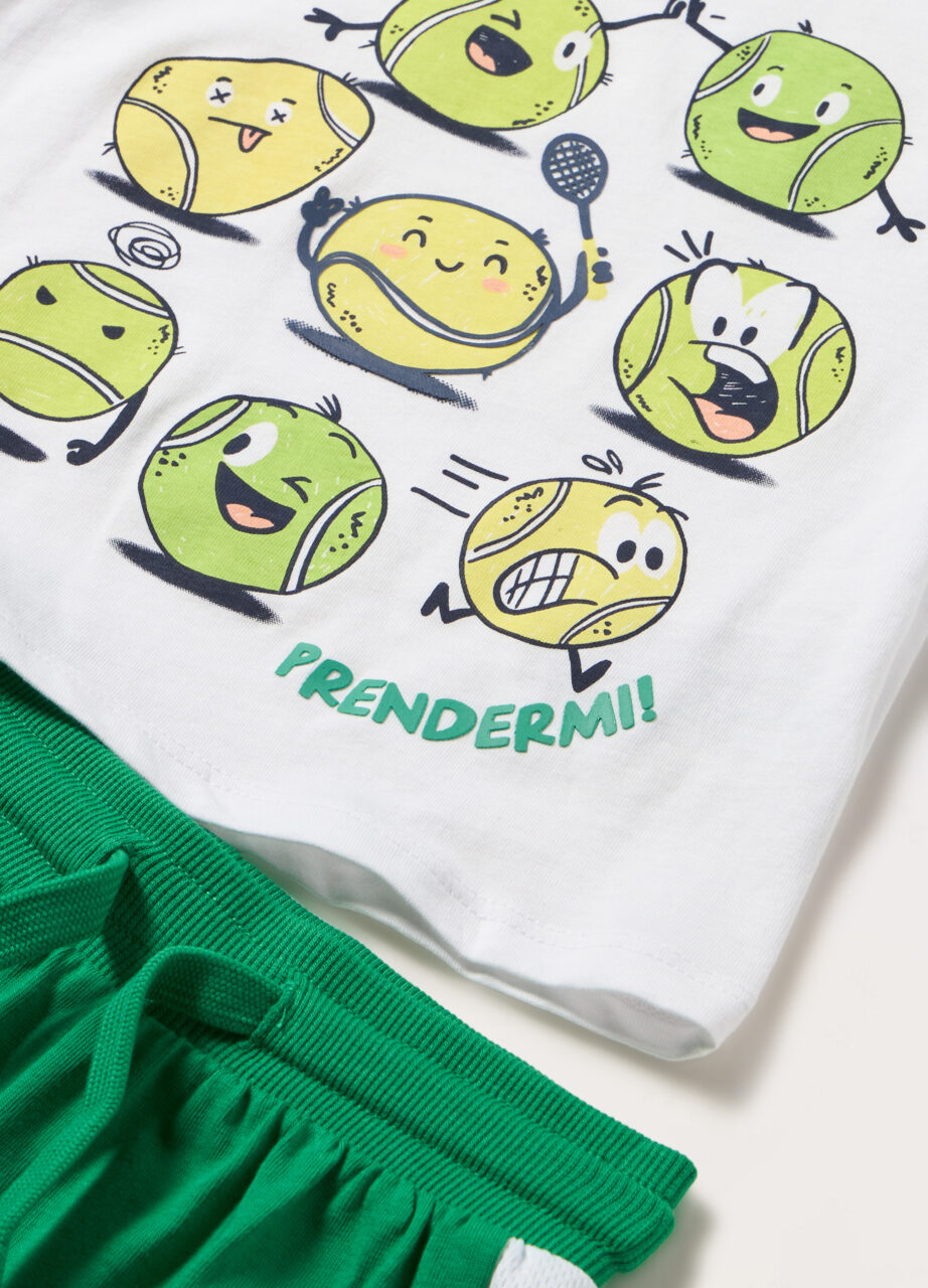 Alternative view of Komplet