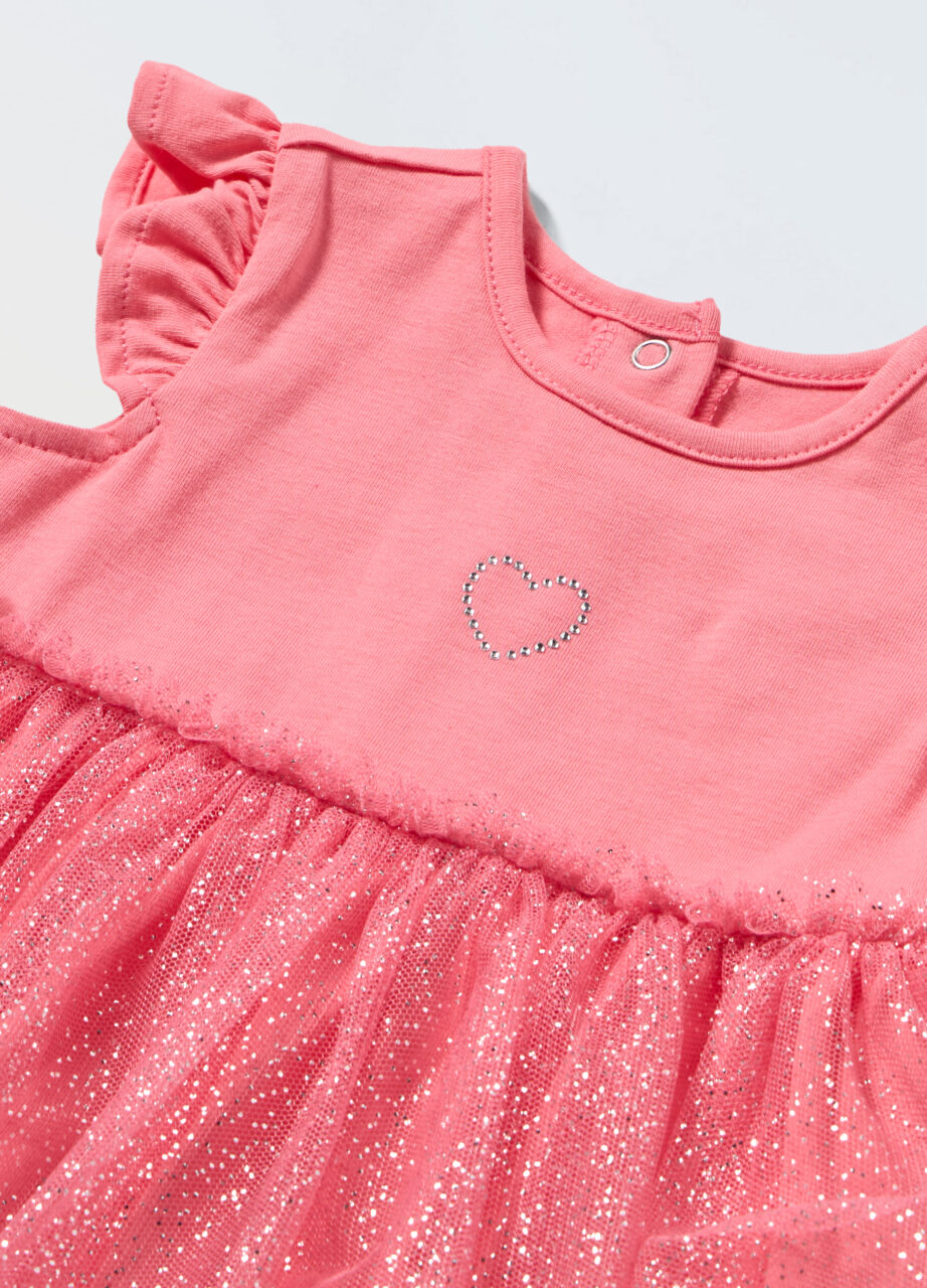 Alternative view of Haljina