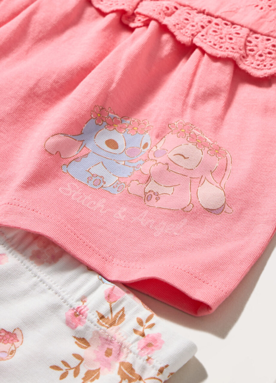 Alternative view of Komplet