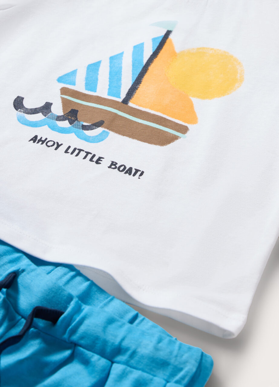 Alternative view of Komplet