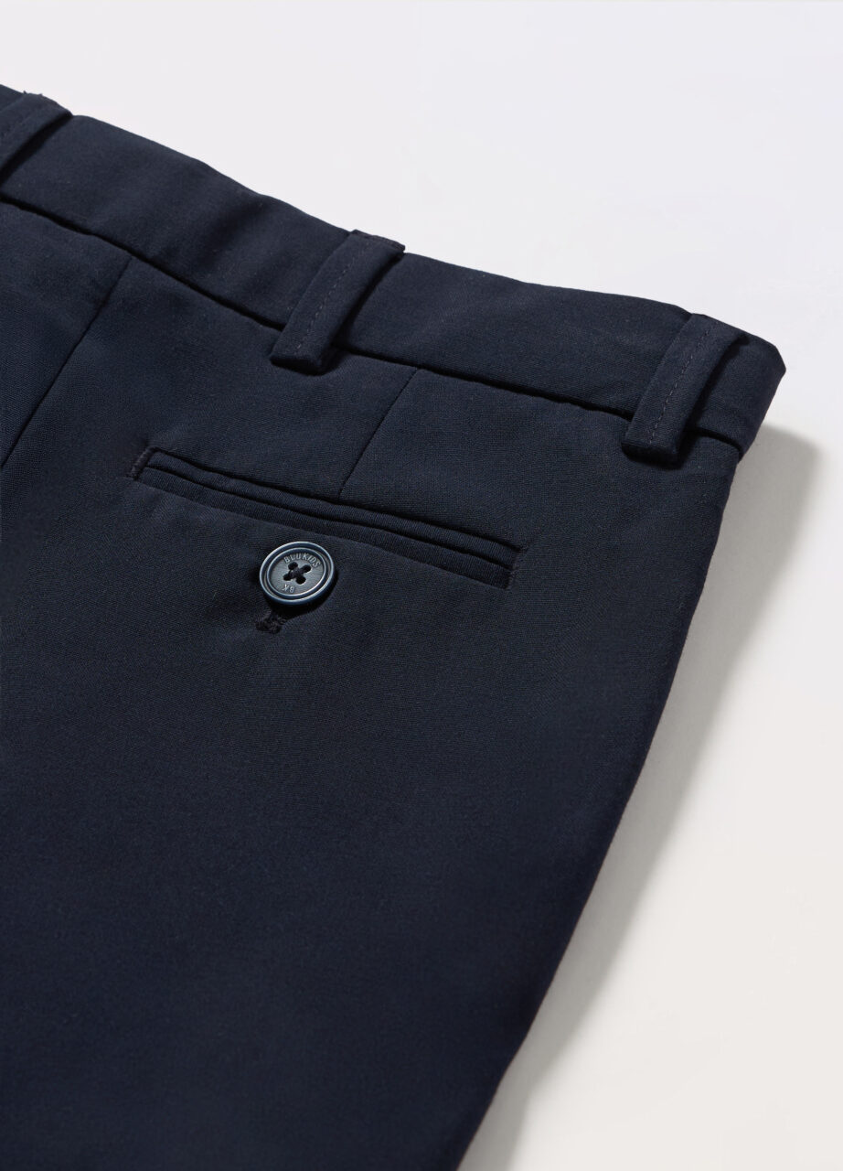 Alternative view of Hlače