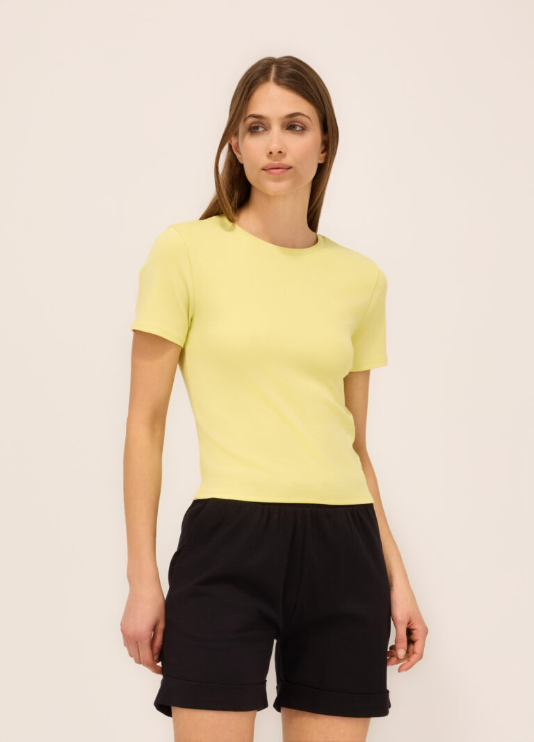 APPLE GREEN