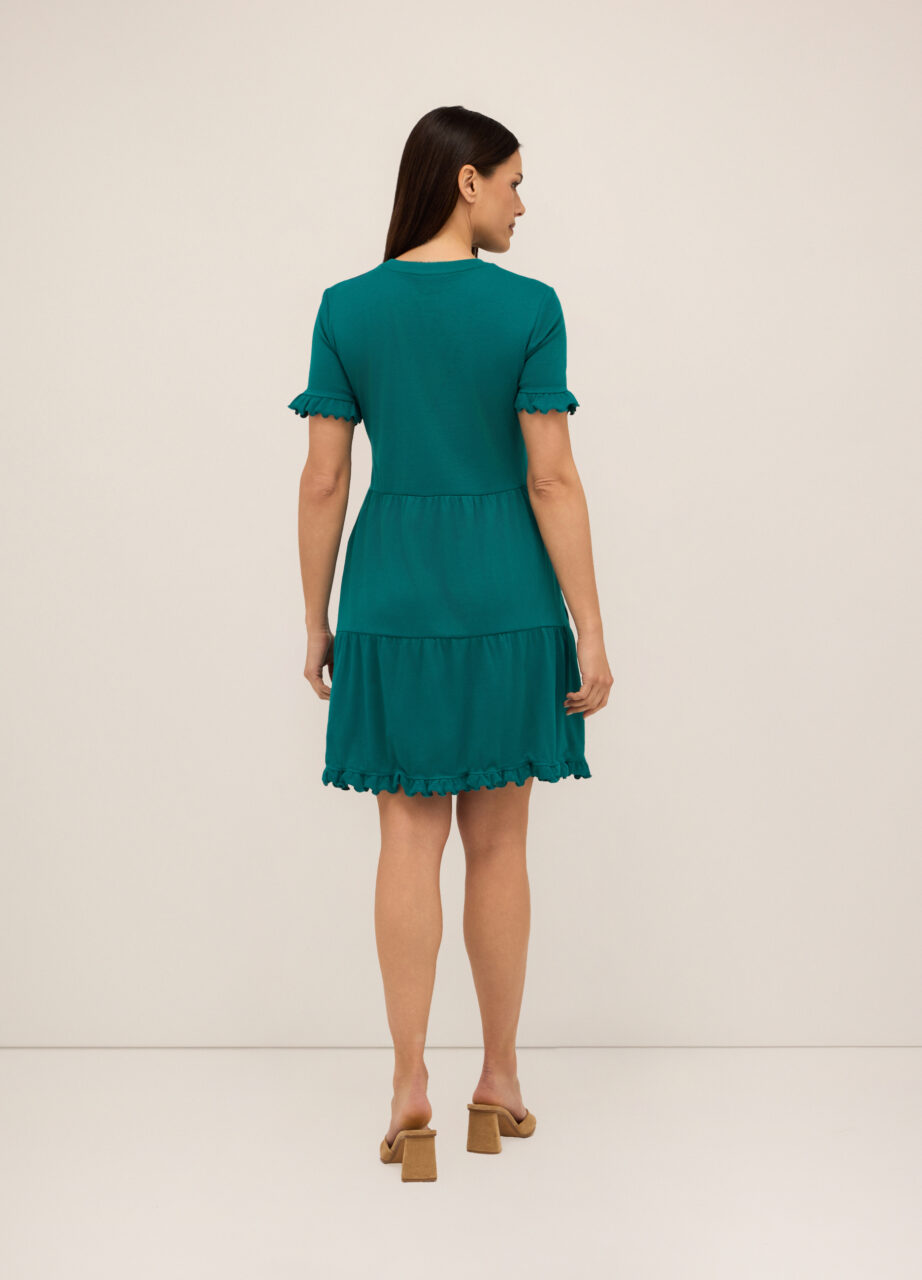 Alternative view of Haljina