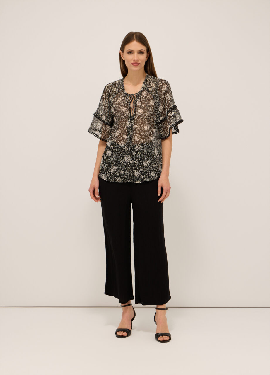 Ženske pantalone od krepon viskoze