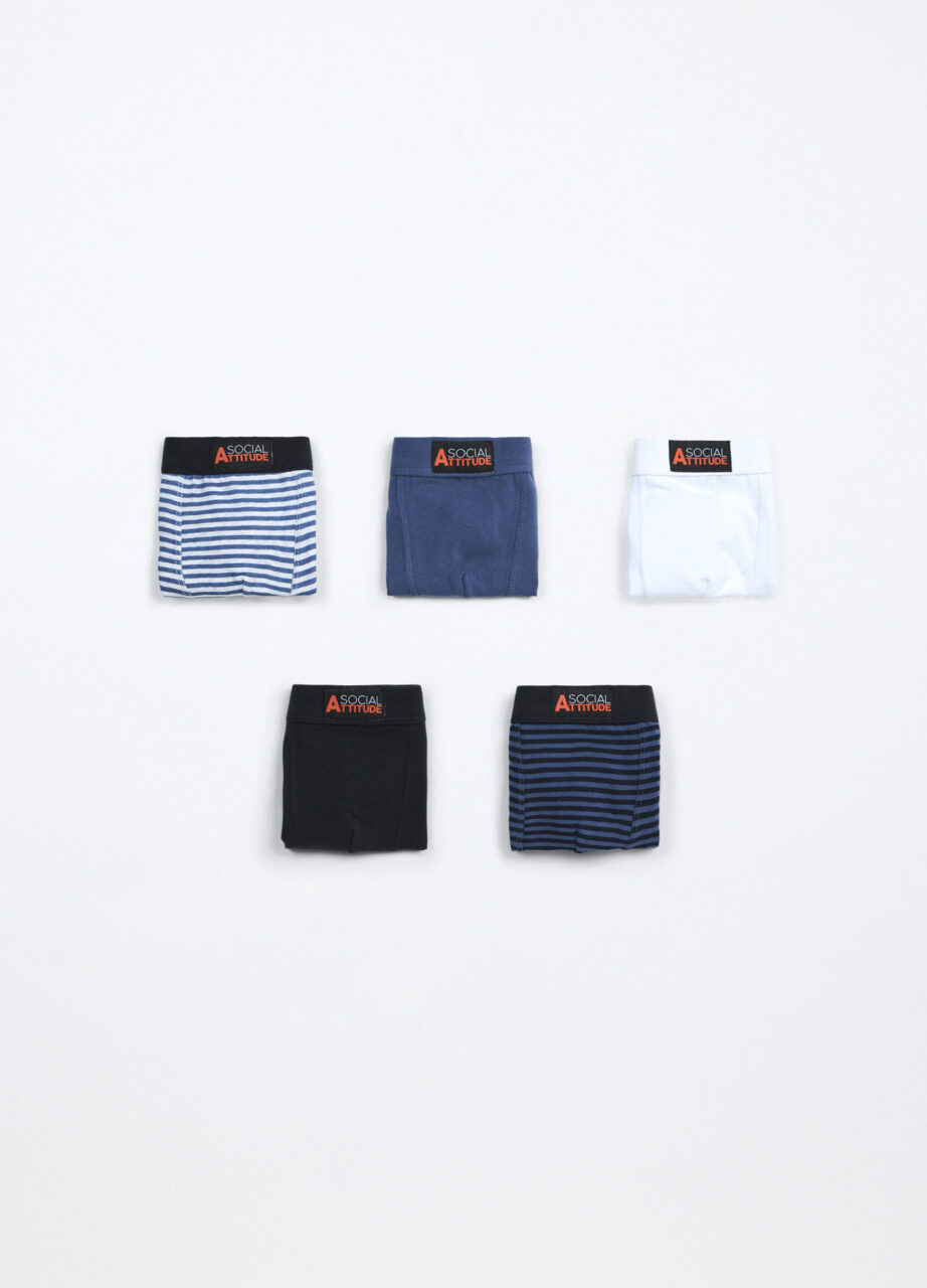 Paket od 5 dječjih bokserica od čistog pamučnog jerseya.
