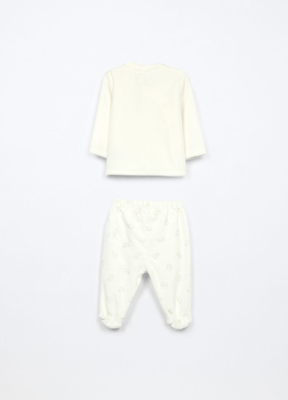 Alternative view of Set od pamučno sintetičkog mješavinskog velura