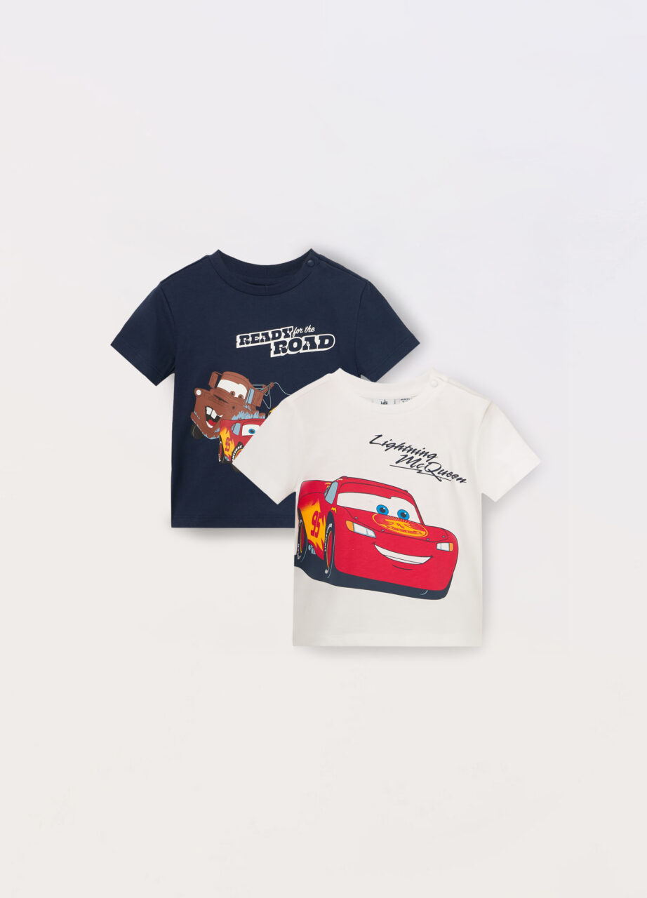 Alternative view of Majica