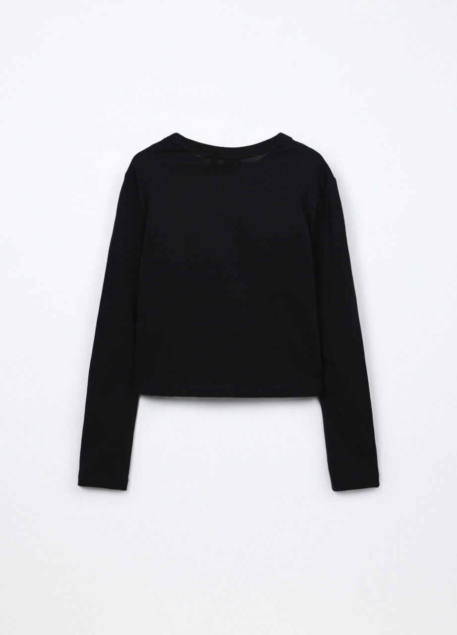 Alternative view of Majica