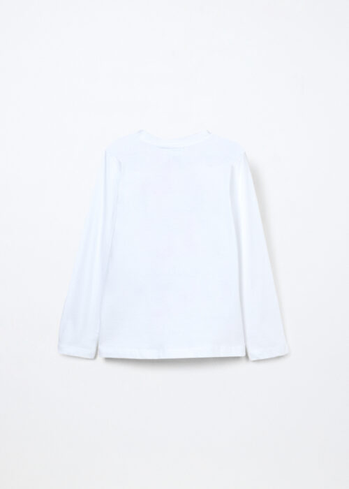 Alternative view of Majica