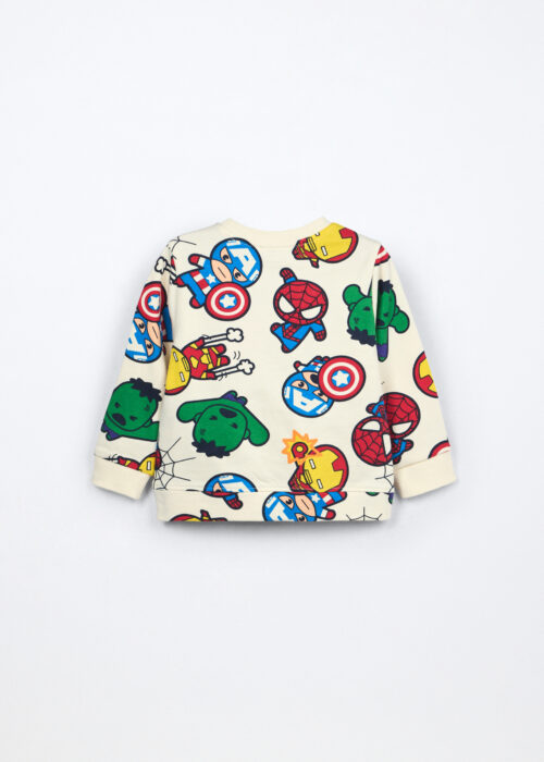 Alternative view of Majica