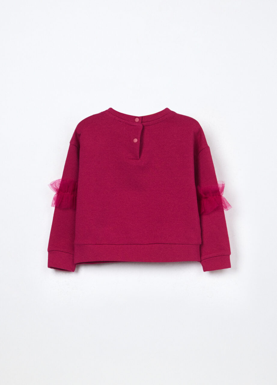 Alternative view of Majica