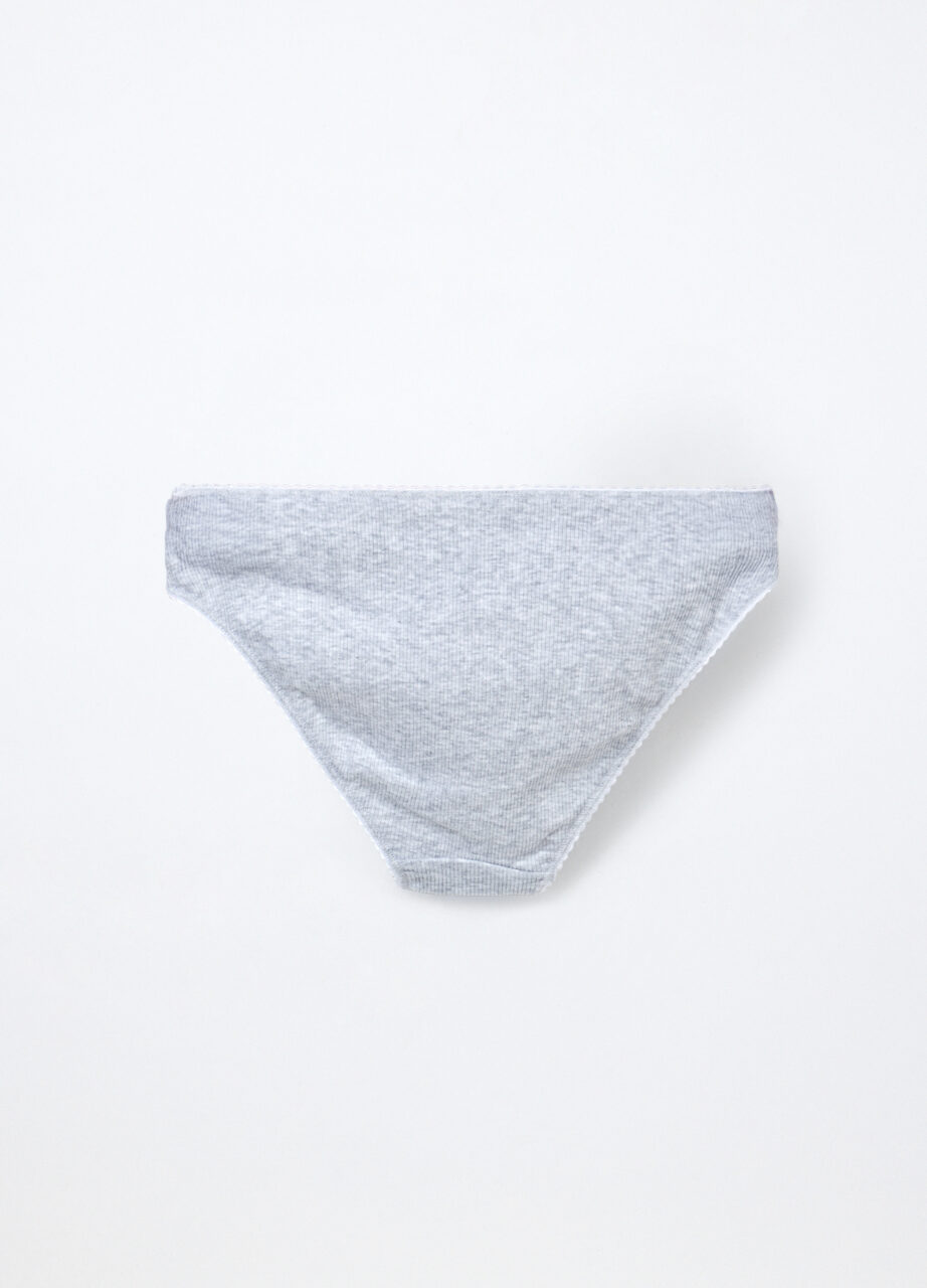 Alternative view of Gaćice