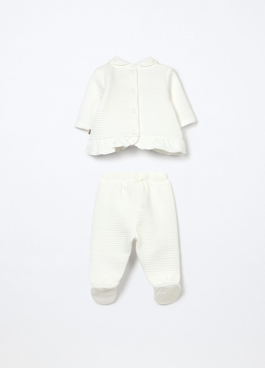 Alternative view of Komplet