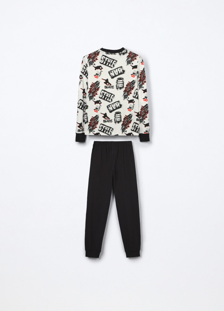 Alternative view of Pidžama