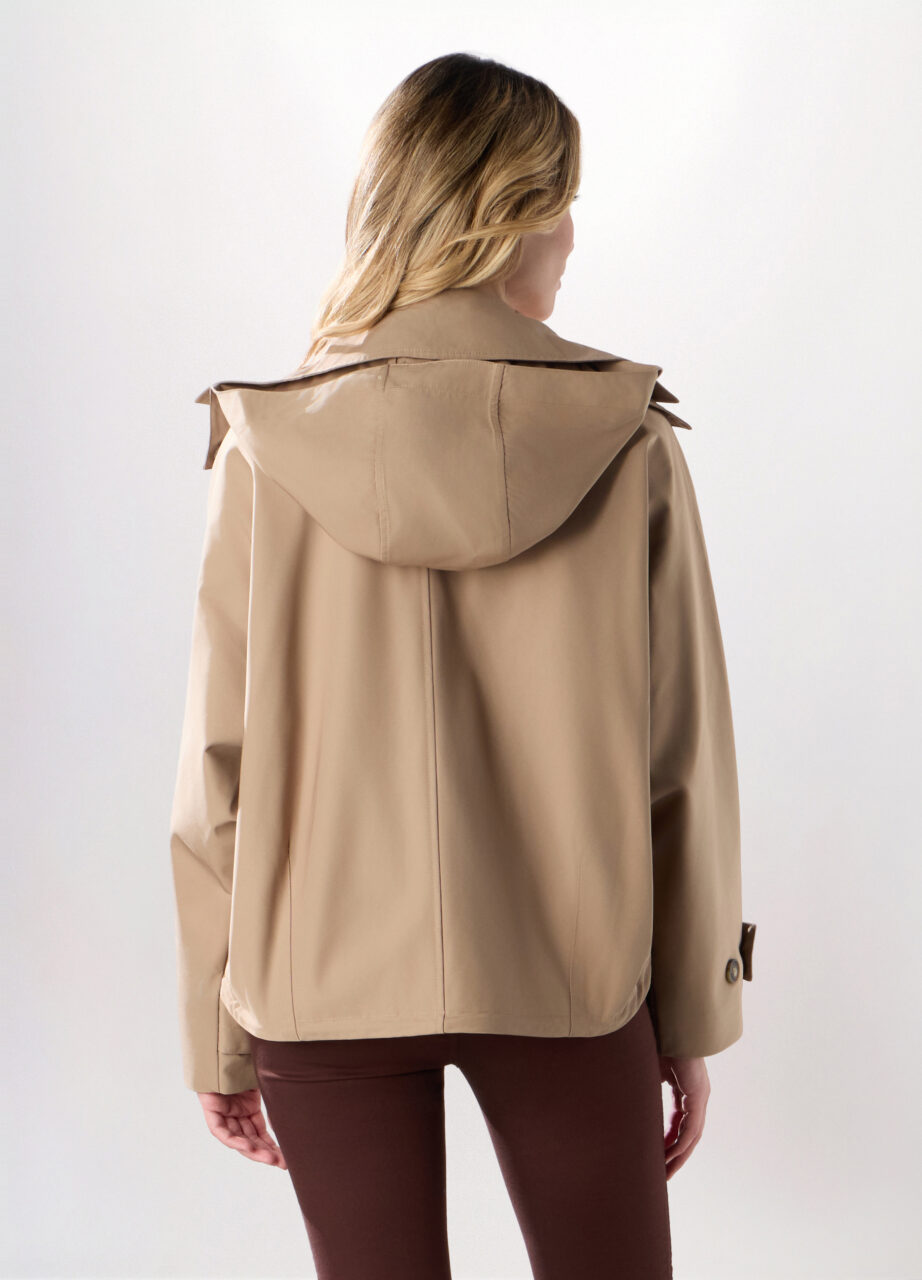 Alternative view of Jakna