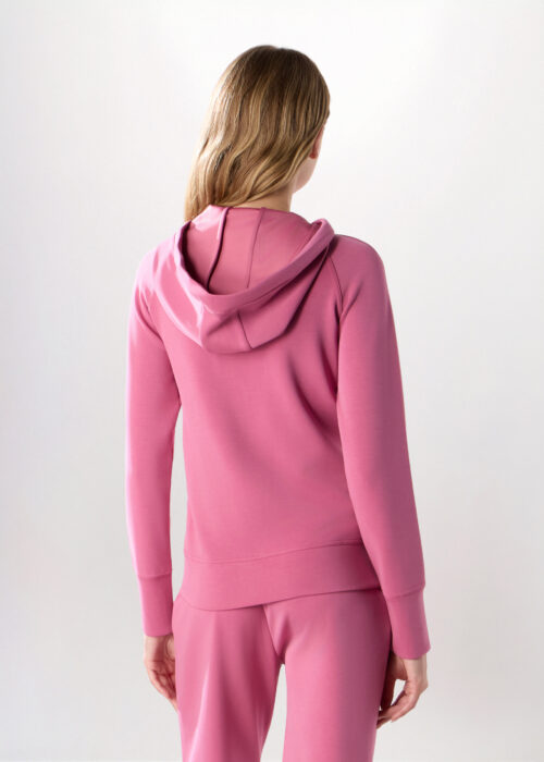 Alternative view of Dukserica