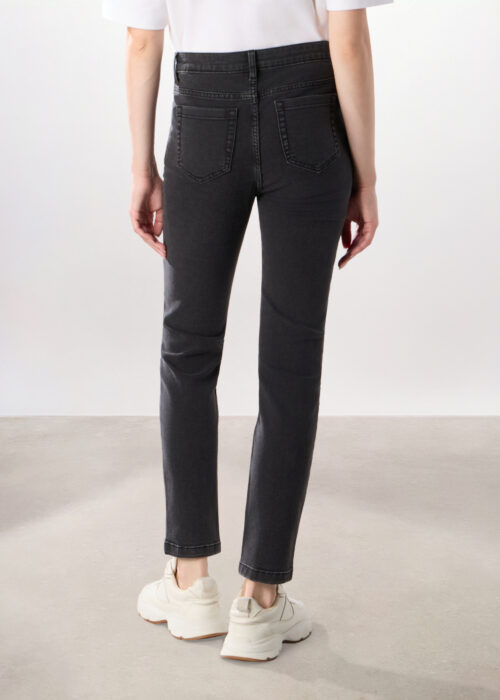 Alternative view of Jeans