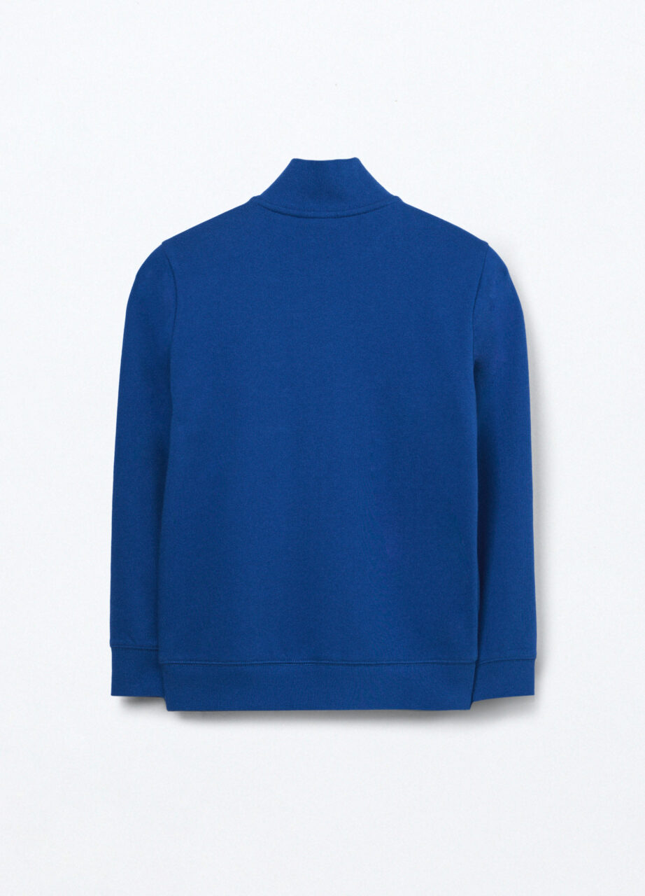 Alternative view of Dukserica