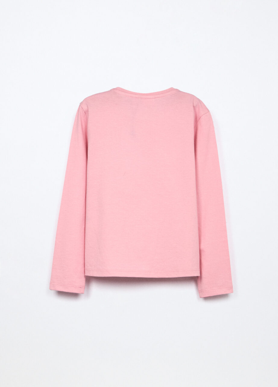 Alternative view of Majica