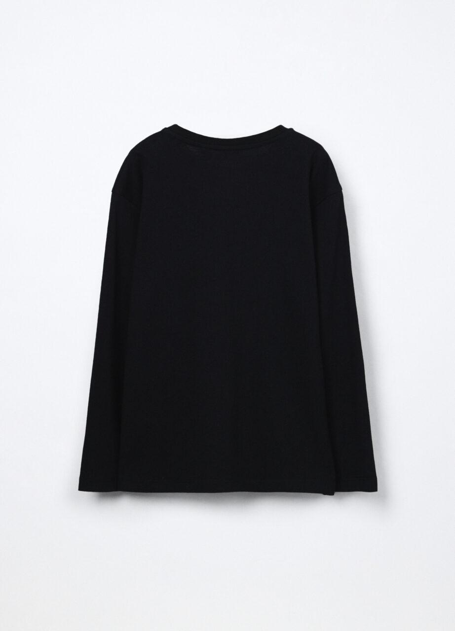 Alternative view of Majica