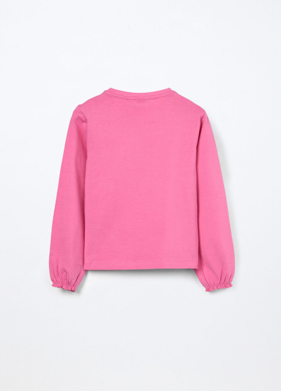 Alternative view of Majica