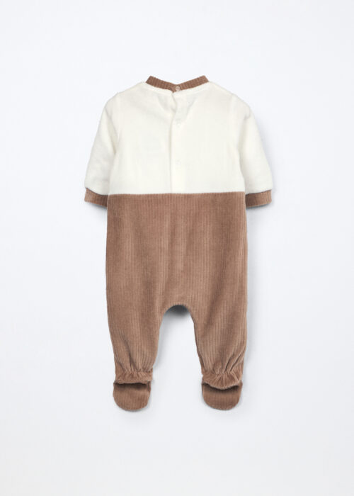 Alternative view of Odijelo