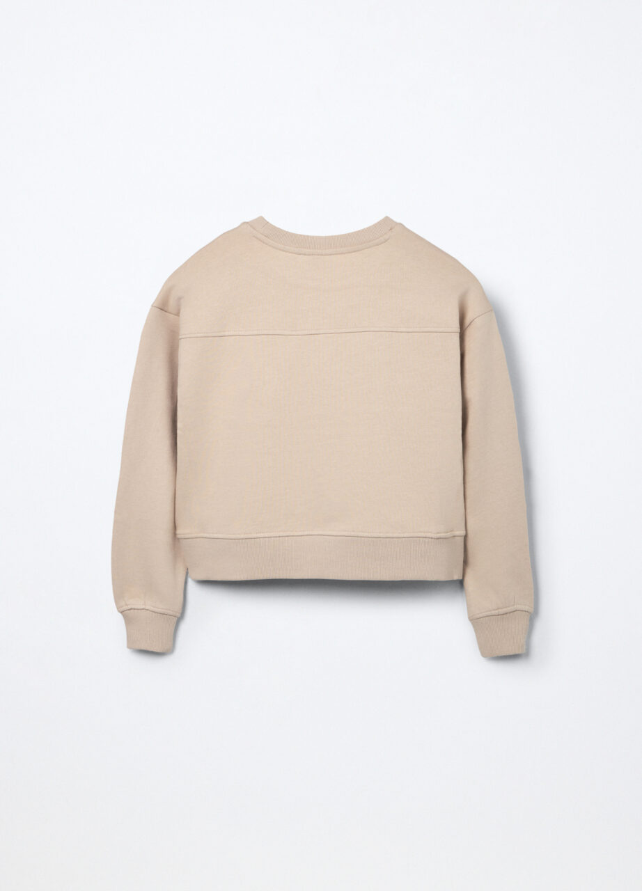 Alternative view of Dukserica