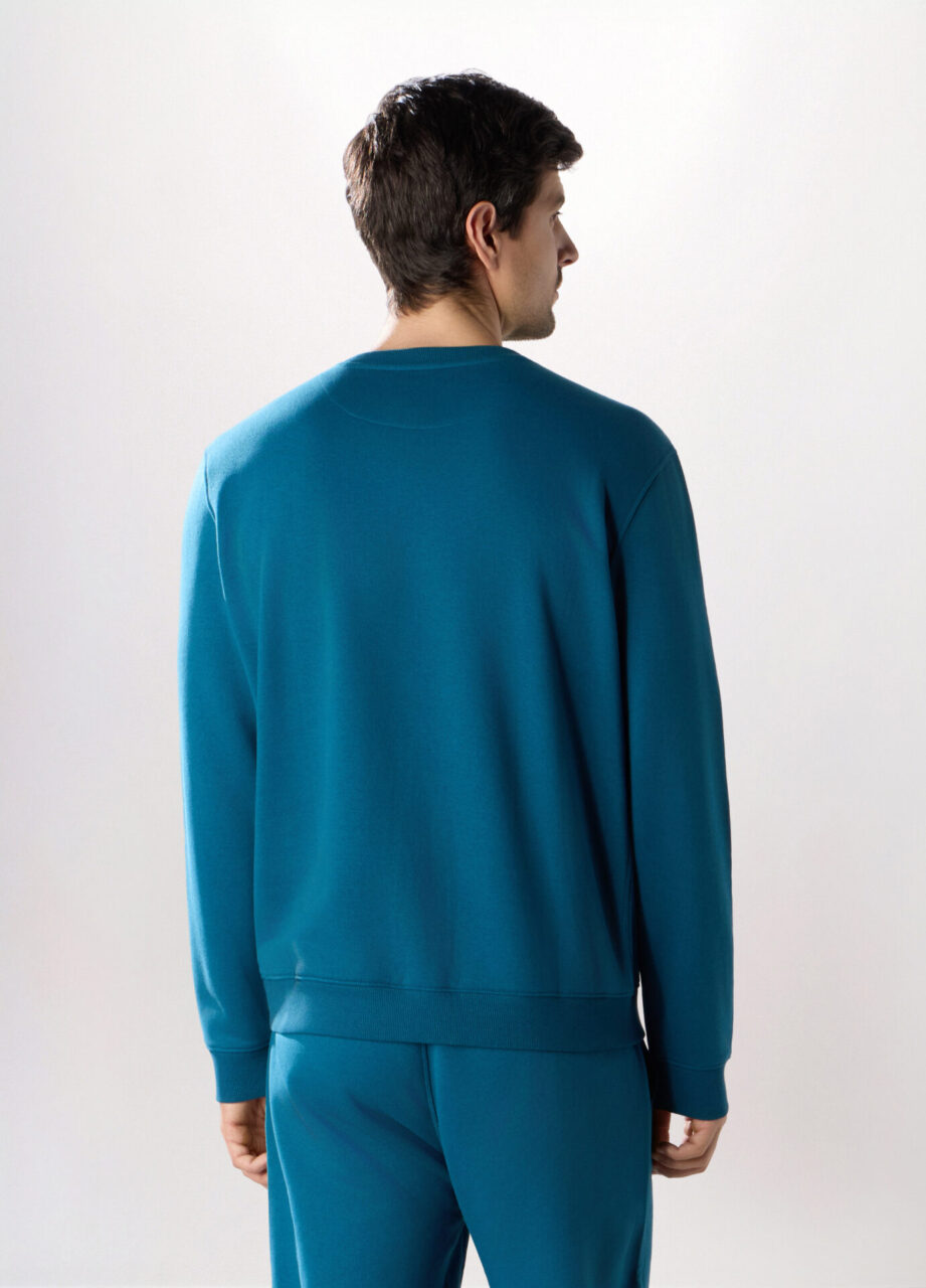 Alternative view of Majica