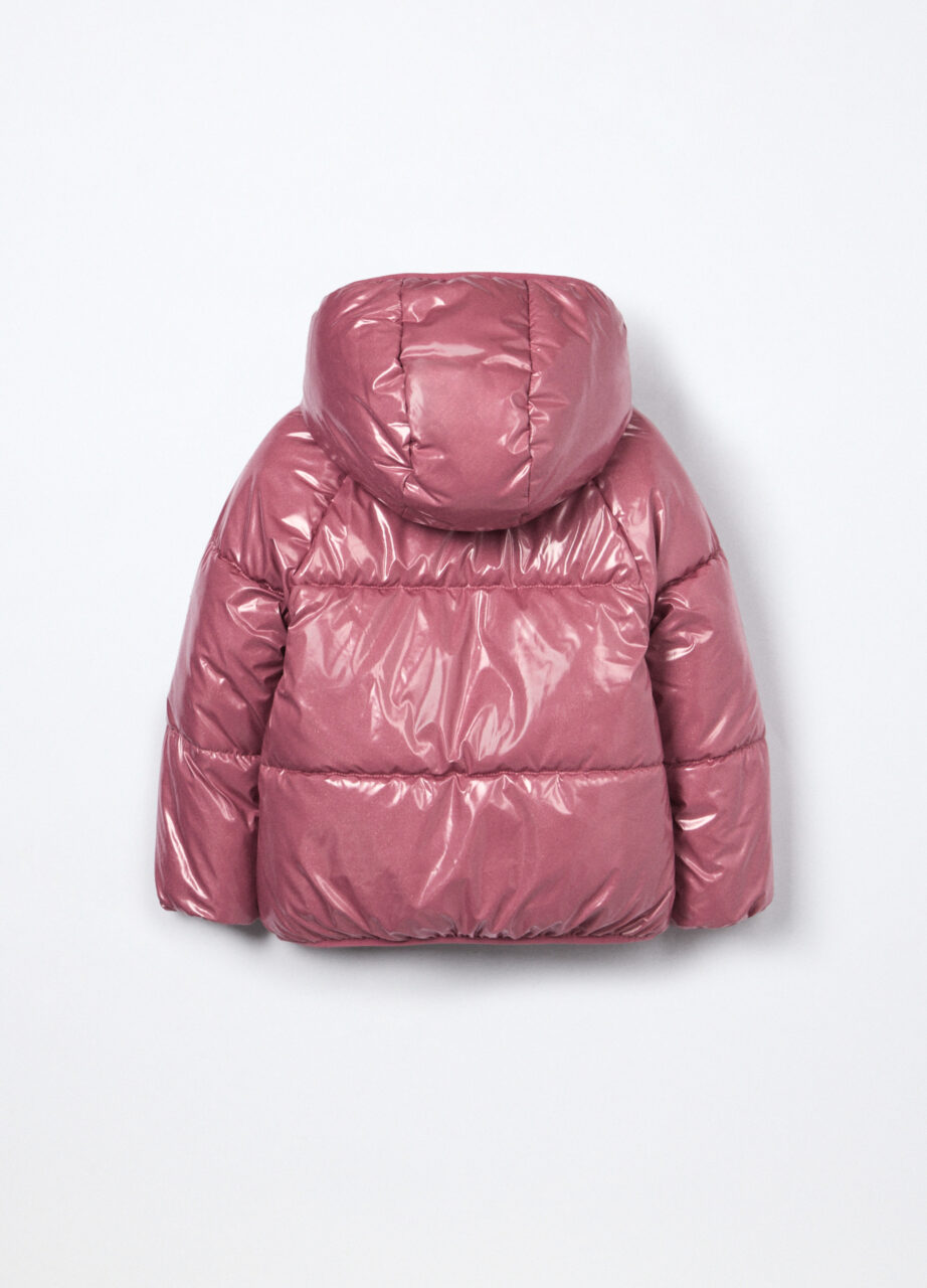 Alternative view of Jakna