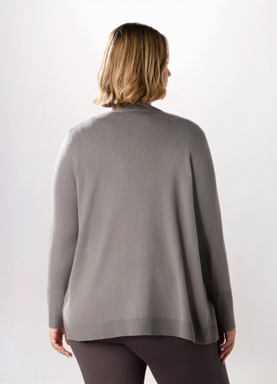 Alternative view of Kardigan