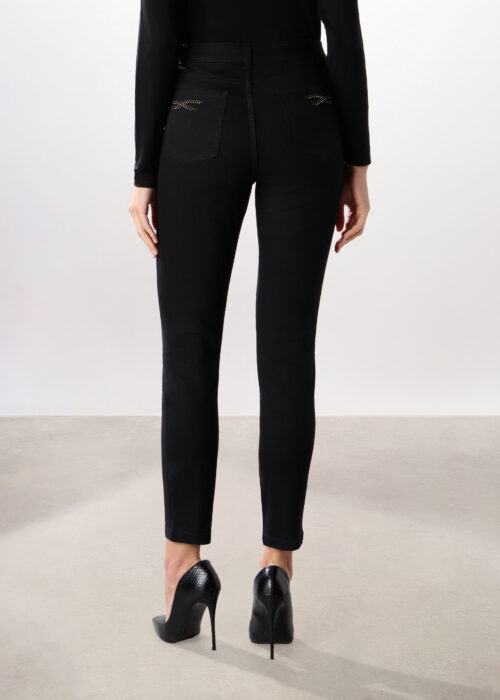 Alternative view of Jeans