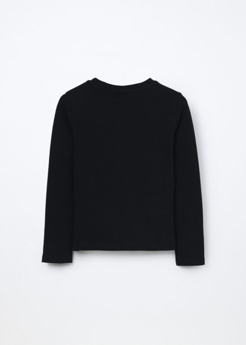 Alternative view of Majica