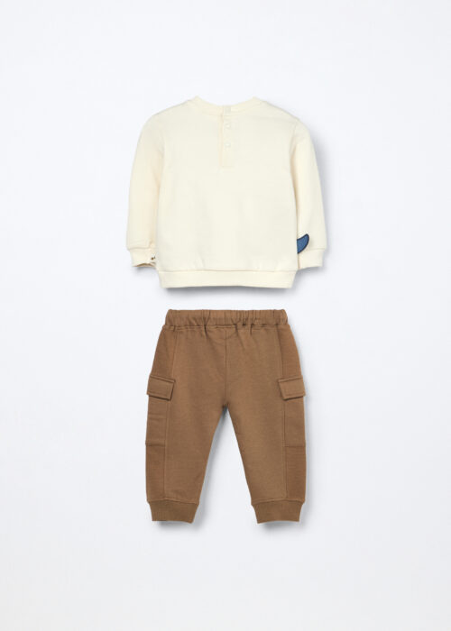 Alternative view of Komplet