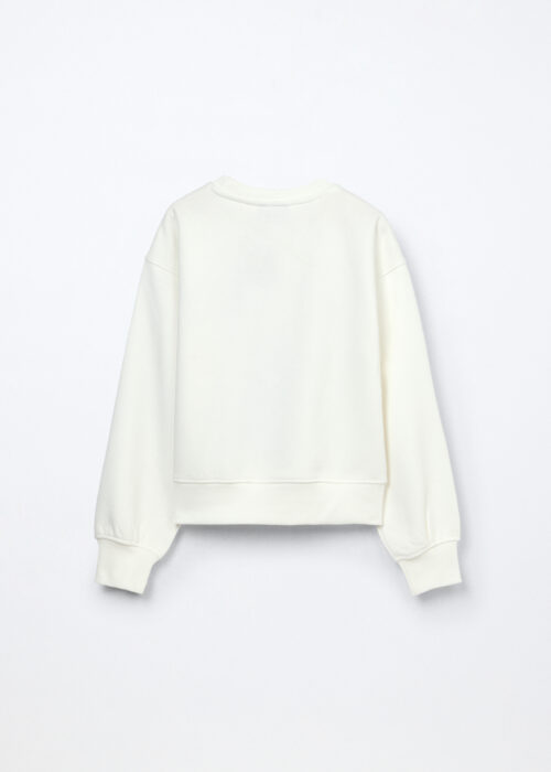 Alternative view of Majica