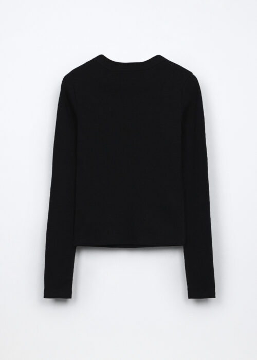 Alternative view of Majica