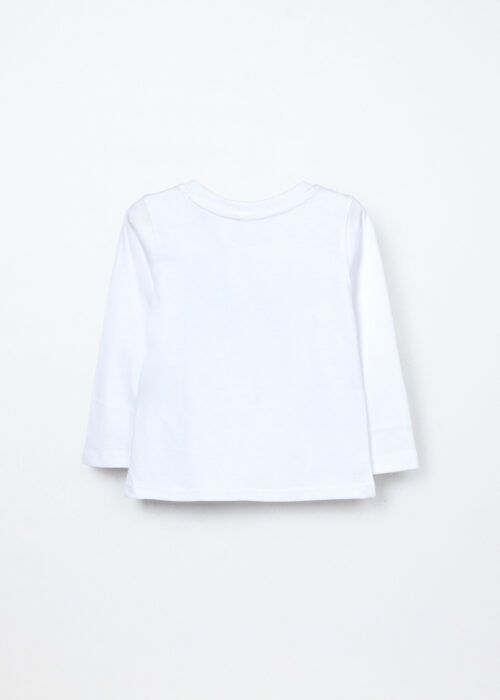 Alternative view of Majica