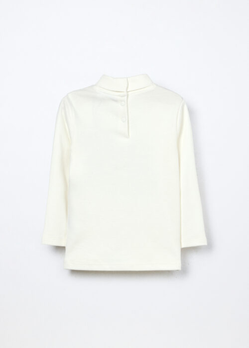 Alternative view of Majica