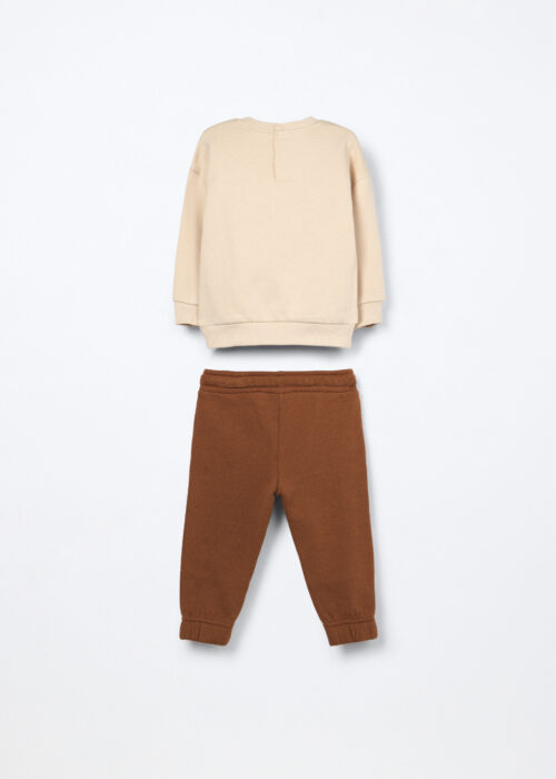 Alternative view of Komplet