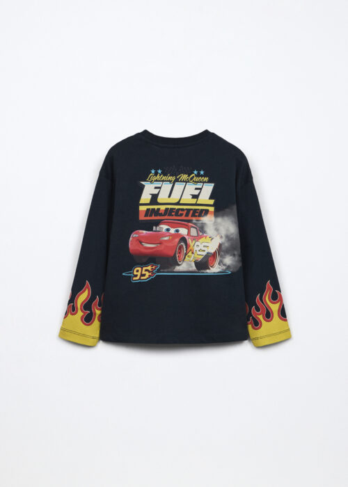 Alternative view of Majica